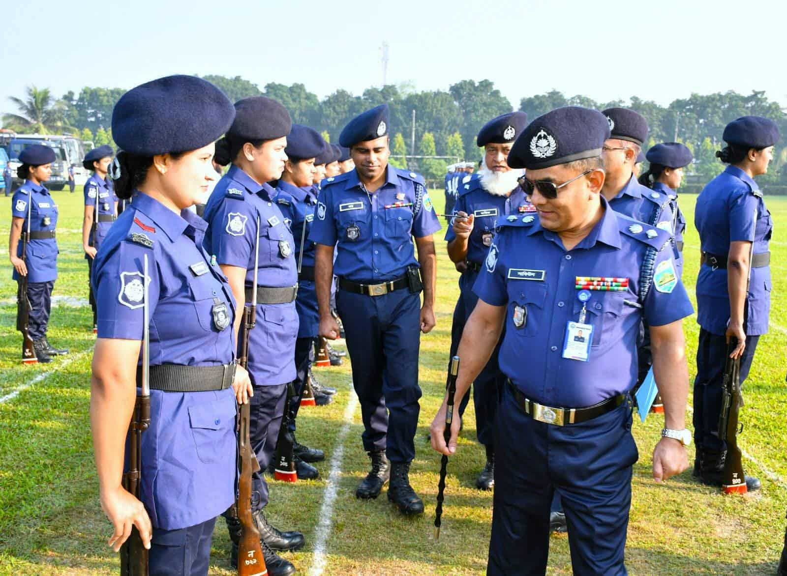 নওগাঁয় জেলা পুলিশের মাসিক ‘মাস্টার প্যারেড’ অনুষ্ঠিত