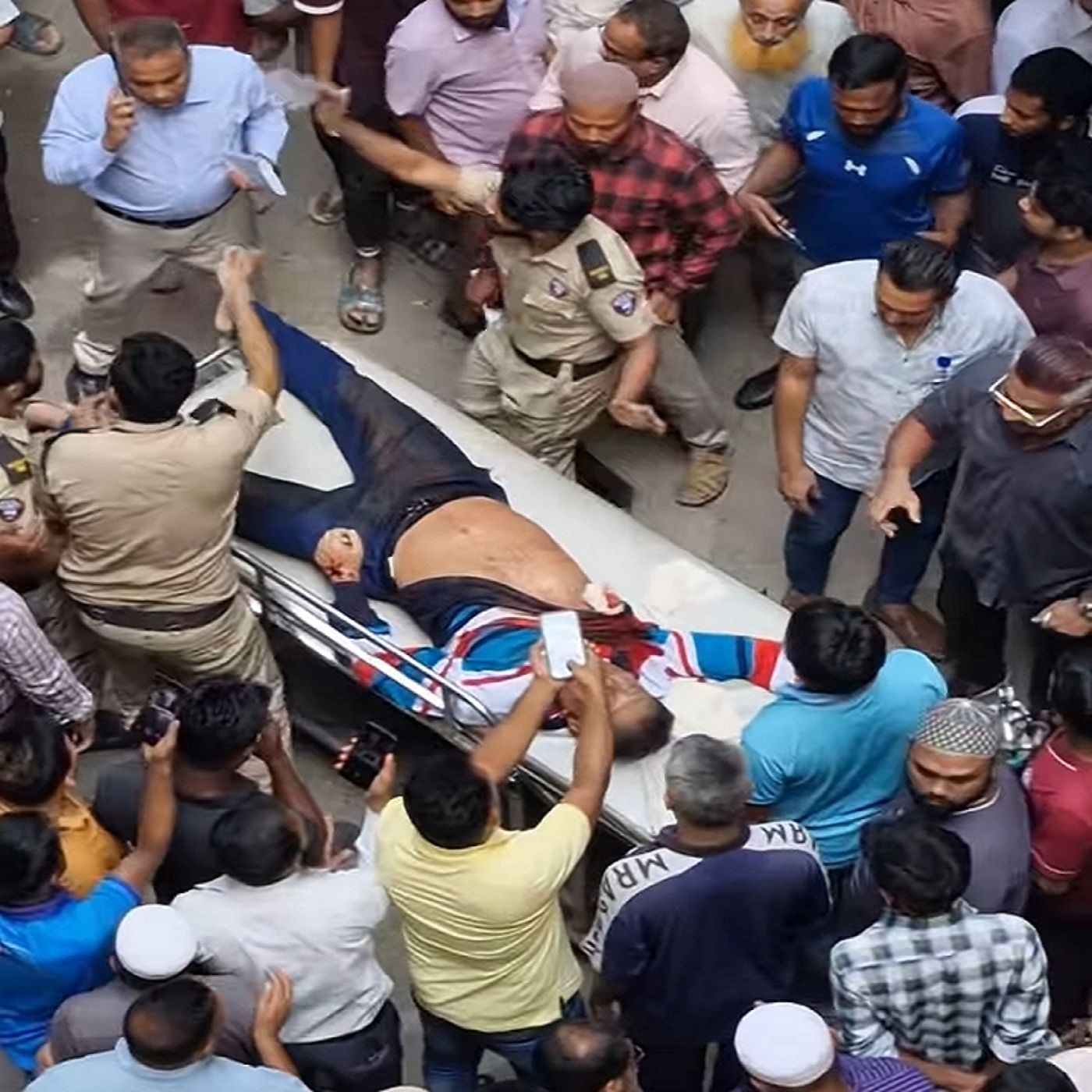 রাজধানীতে দিনে-দুপুরে ব্যবসায়ীকে গুলি করে হত্যা