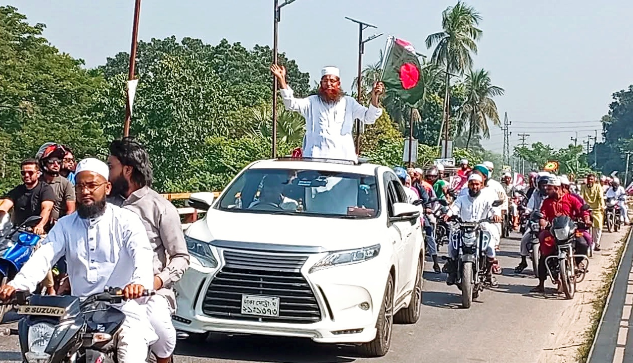 নড়াইল ২ আসনে হাতপাখা মার্কার প্রার্থী মাও. মোঃ তাজুল ইসলামের বিশাল মোটরসাইকেল শোভাযাত্রা ও নির্বাচনী জনসংযোগ