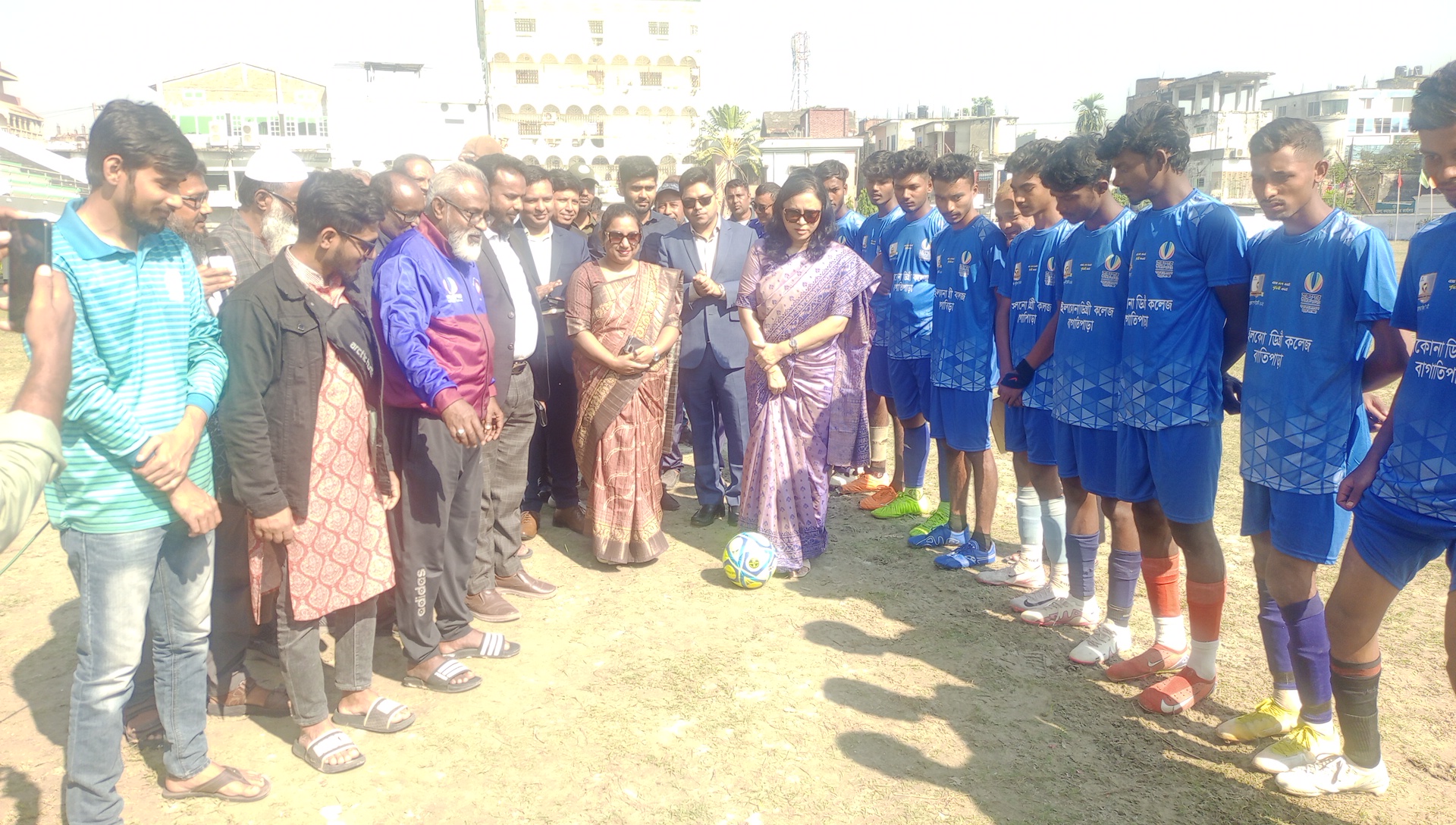 নাটোরে তারুণ্যের উৎসব উদযাপন উপলক্ষে জেলা পর্যায়ে অন্য:কলেজ ফুটবল টুর্নামেন্ট উদ্বোধন