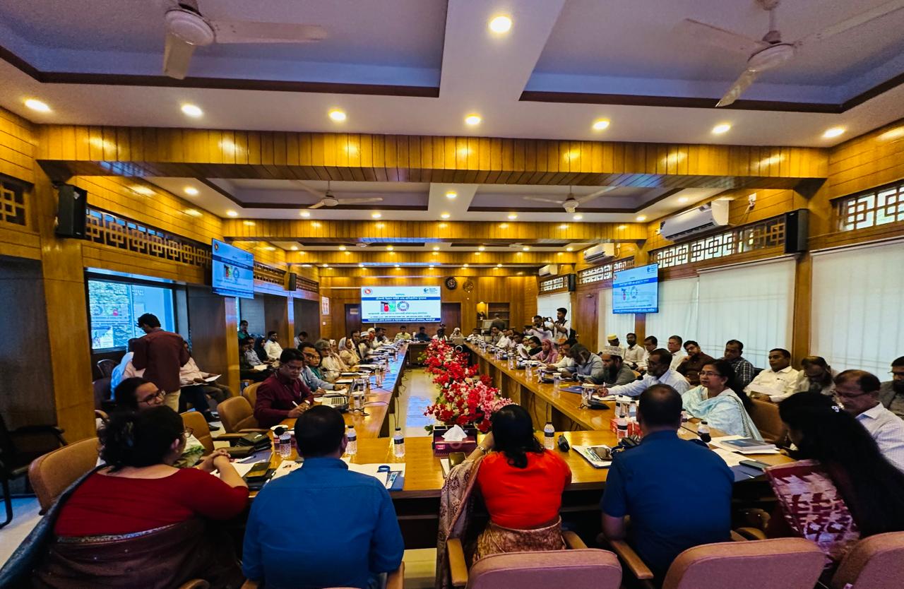 মাদারীপুরে প্রাতিষ্ঠানিক সুশাসন ও টেকসই উন্নয়ন অভীষ্ট বিষয়ক কর্মশালা অনুষ্ঠিত