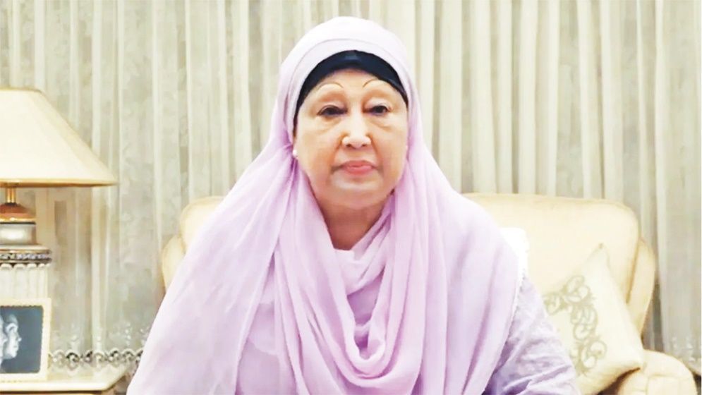 সিসিইউতে নিবিড় পর্যবেক্ষণে খালেদা জিয়া, দেশজুড়ে দোয়া