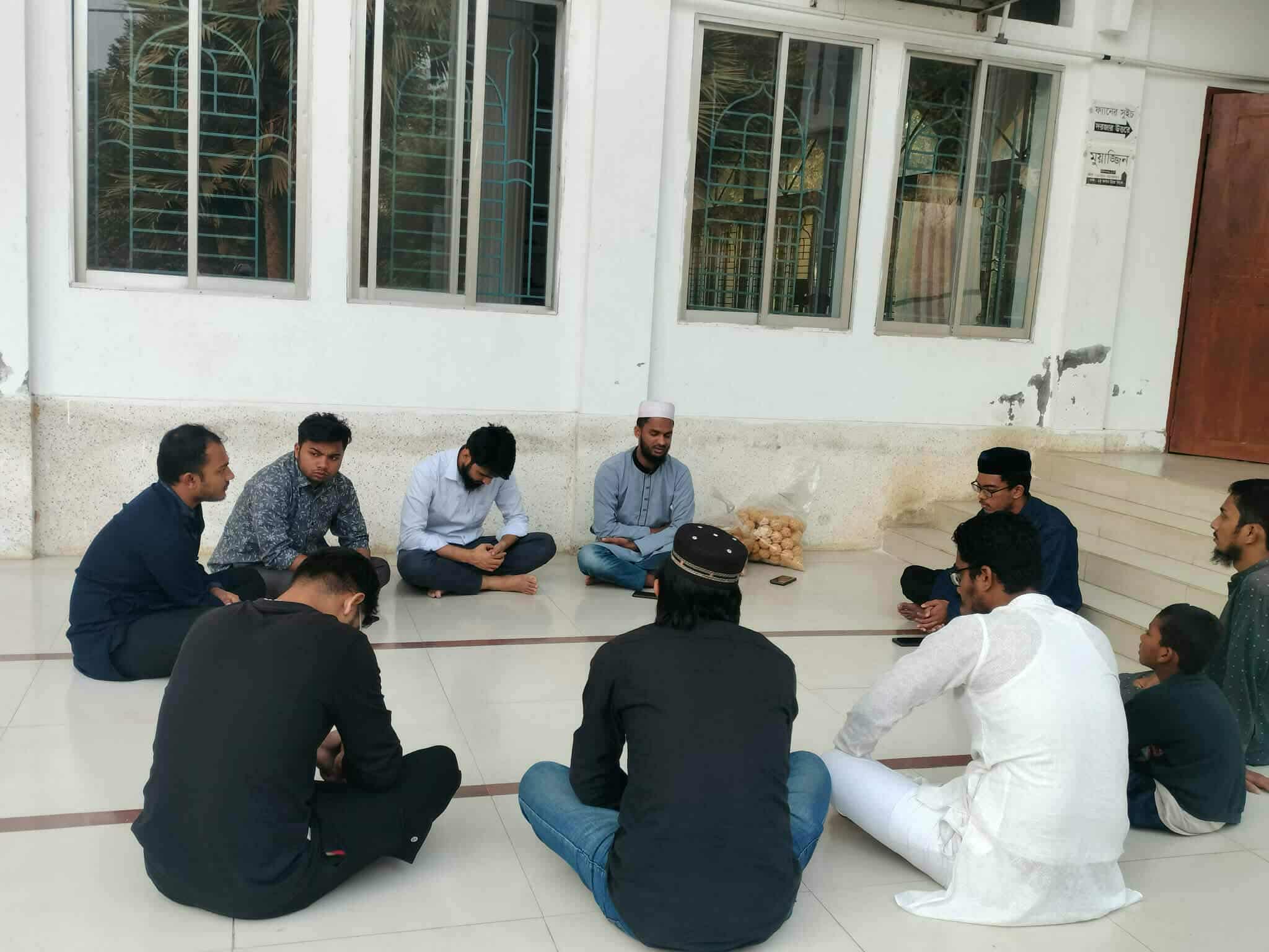 কুবিতে মহান বিজয় দিবস উপলক্ষে গাউছিয়া কমিটির দোয়া ও মিলাদ অনুষ্ঠিত