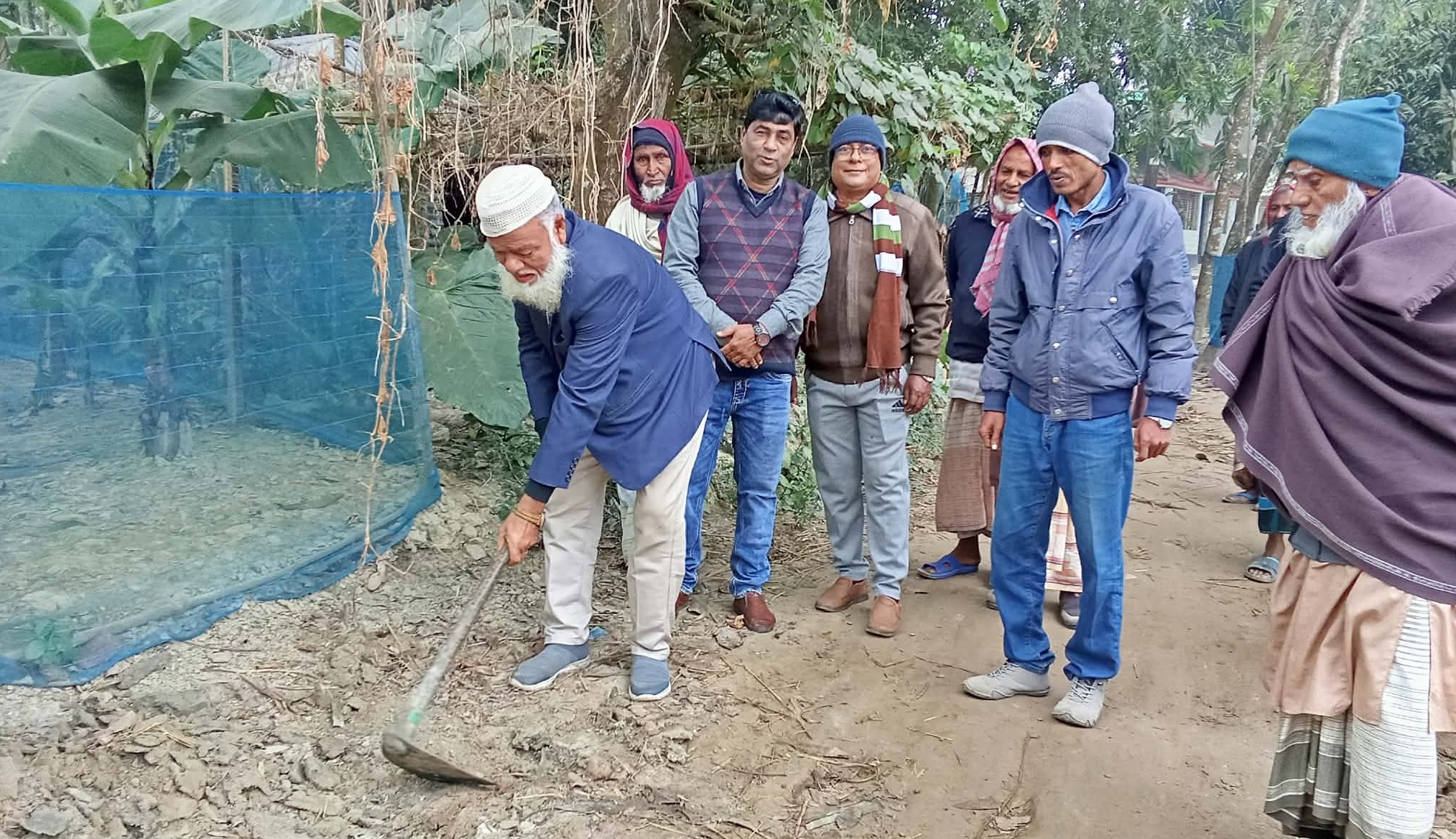 আত্রাইয়ে ইটের সোলিং রাস্তা নির্মাণের উদ্বোধন
