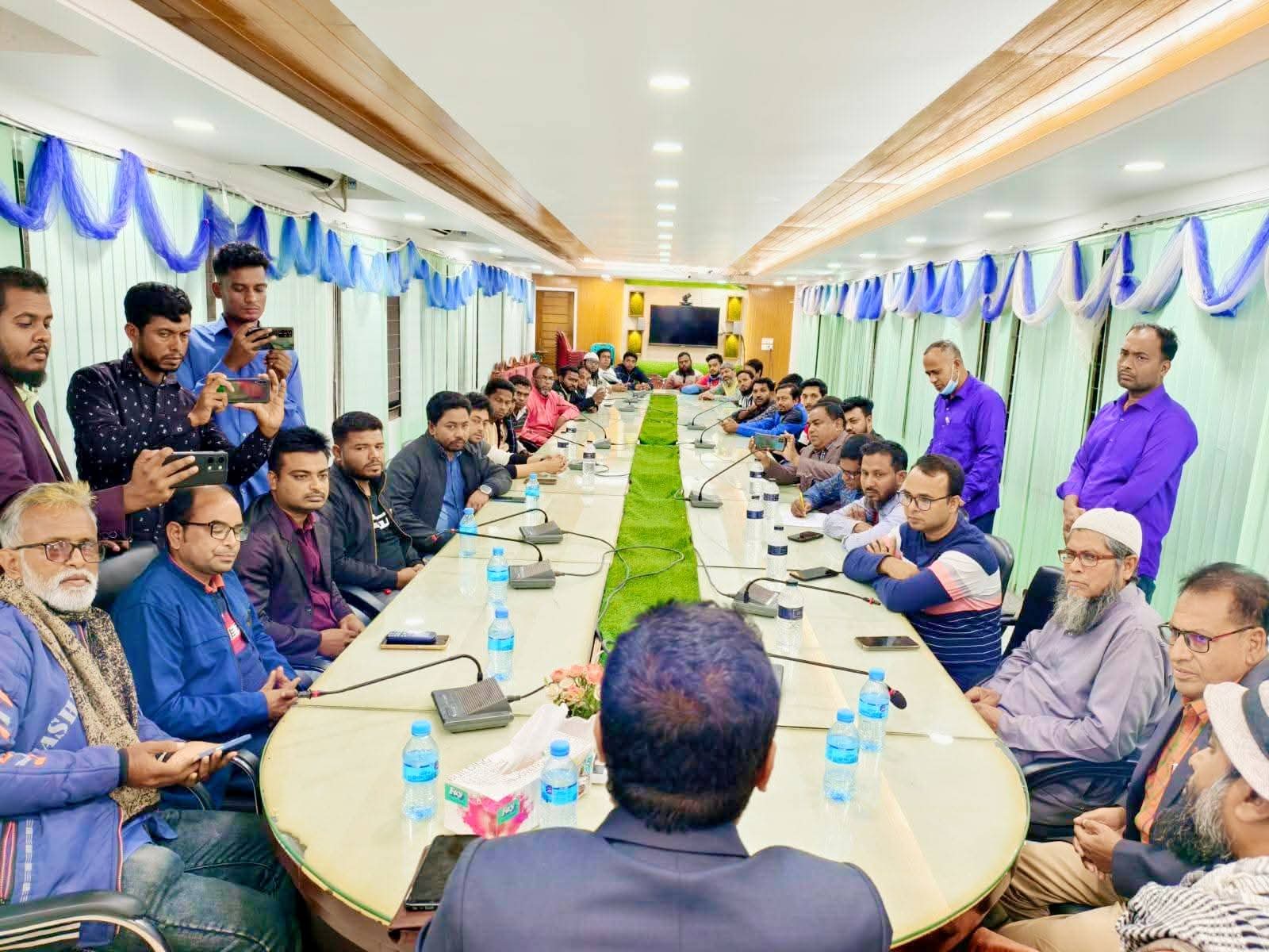 সিংড়ায় সাংবাদিকদের সাথে নবাগত ইউএনও’র মতবিনিময়