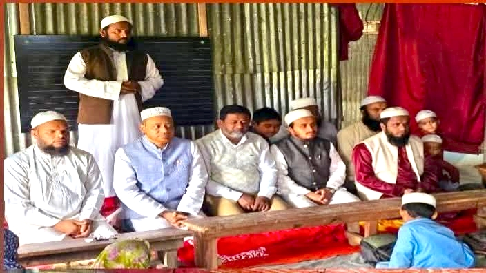 ফুলপুরে বেগম খালেদা জিয়ার সুস্থতা কামনায় দোয়া মাহফিল