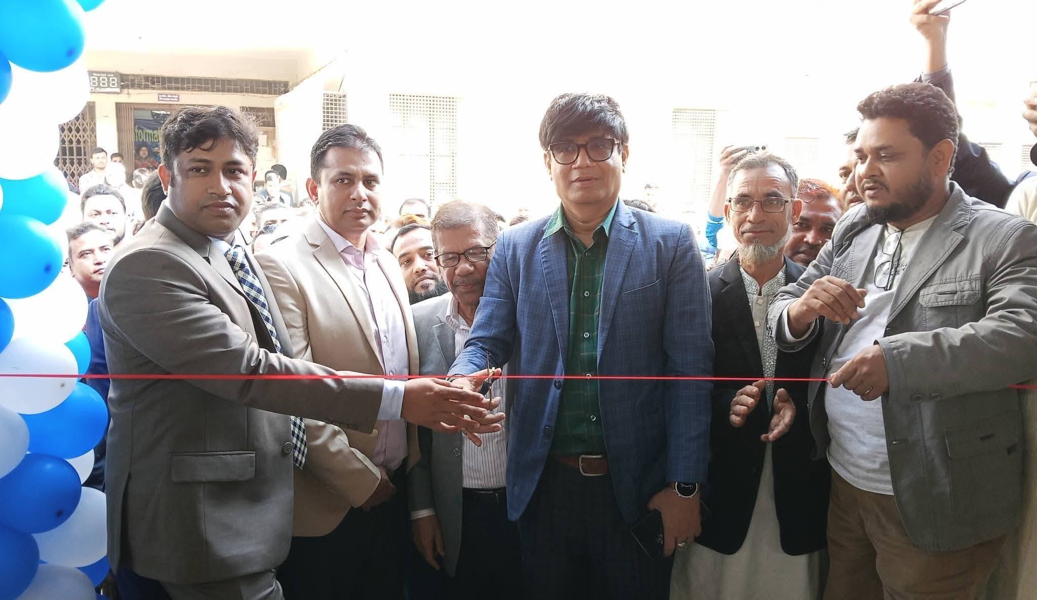 ময়মনসিংহ সদর সাব-রেজিস্ট্রি অফিসে সেবাপ্রত্যাশীদের জন্য বিশ্রামাগার ও গণশৌচাগারের উদ্বোধন