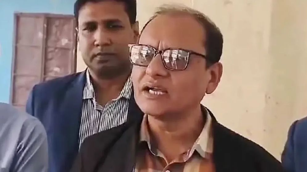 প্রাথমিক সহকারী শিক্ষককে দুঃসংবাদ দিলেন গণশিক্ষা উপদেষ্টা