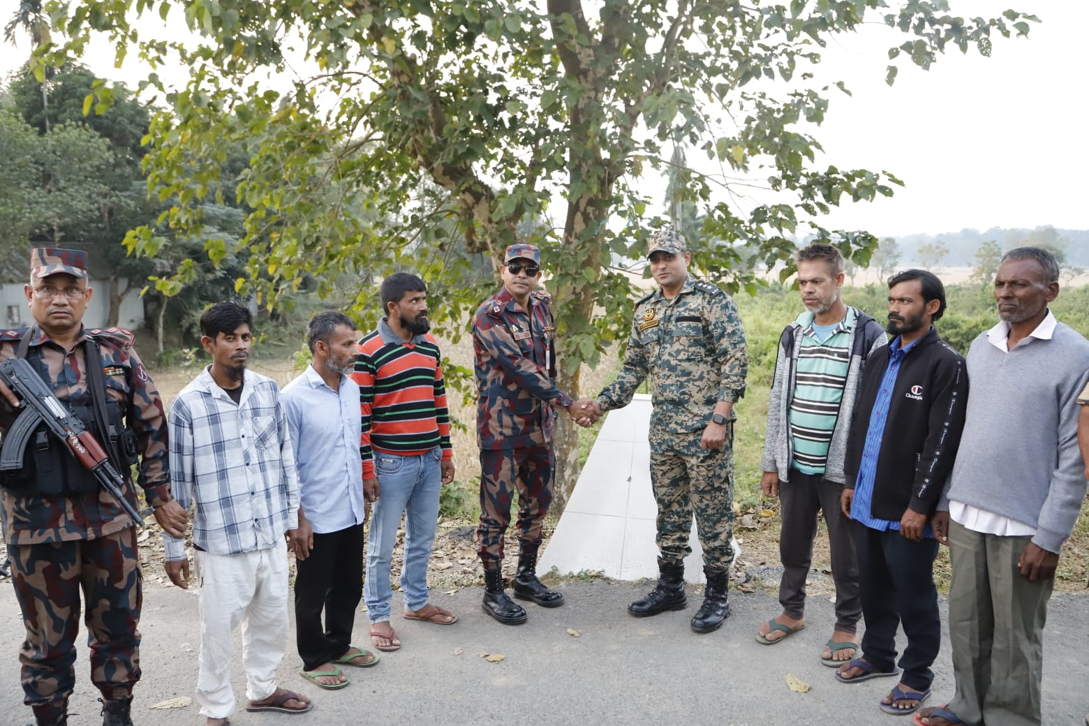 ১৩ মাস পর ভারতীয় কারাগার থেকে মুক্তি, দেশে ফিরলেন ছয় মৎস্যজীবী