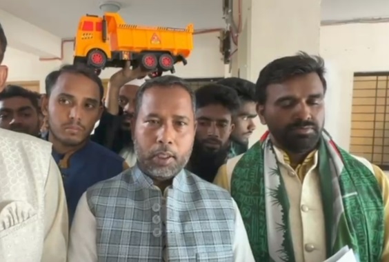 বাউফল গণ অধিকার পরিষদের নির্বাচনী ফরম সংগ্রহ