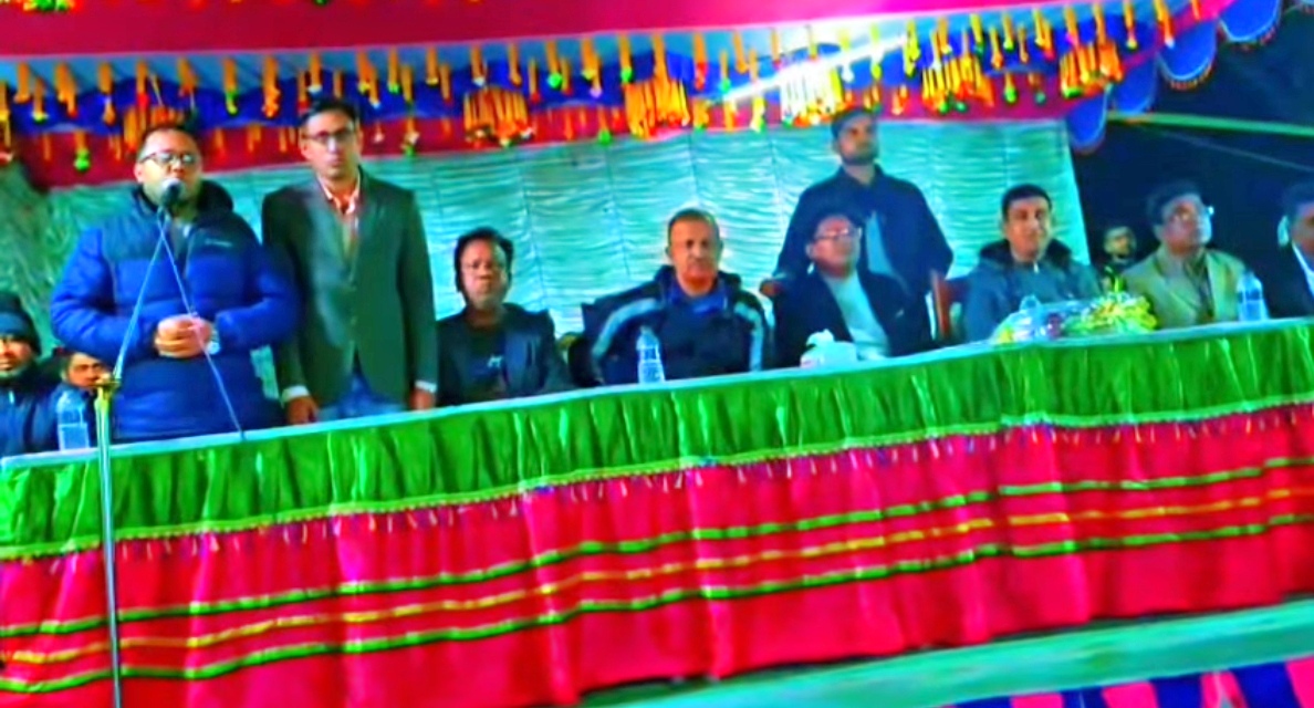 লোহাগড়ায় ৫৫ তম মহান বিজয় দিবস উপলক্ষে ১৬ দলীয় ব্যাডমিন্টন টুর্নামেন্টের উদ্বোধন