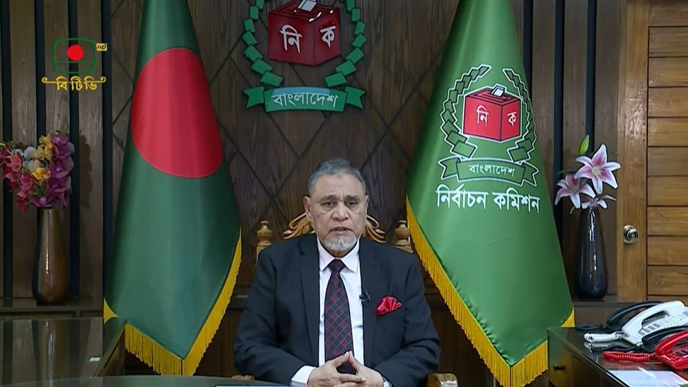 তফসিল ঘোষণা করায় ইসিকে প্রধান উপদেষ্টার শুভেচ্ছা