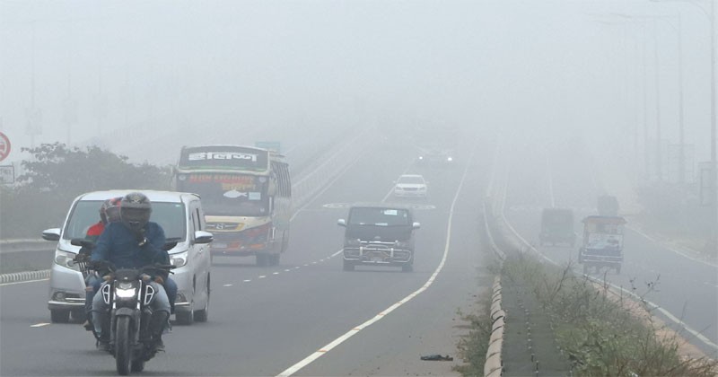 তীব্র শীতে কাঁপছে দেশ