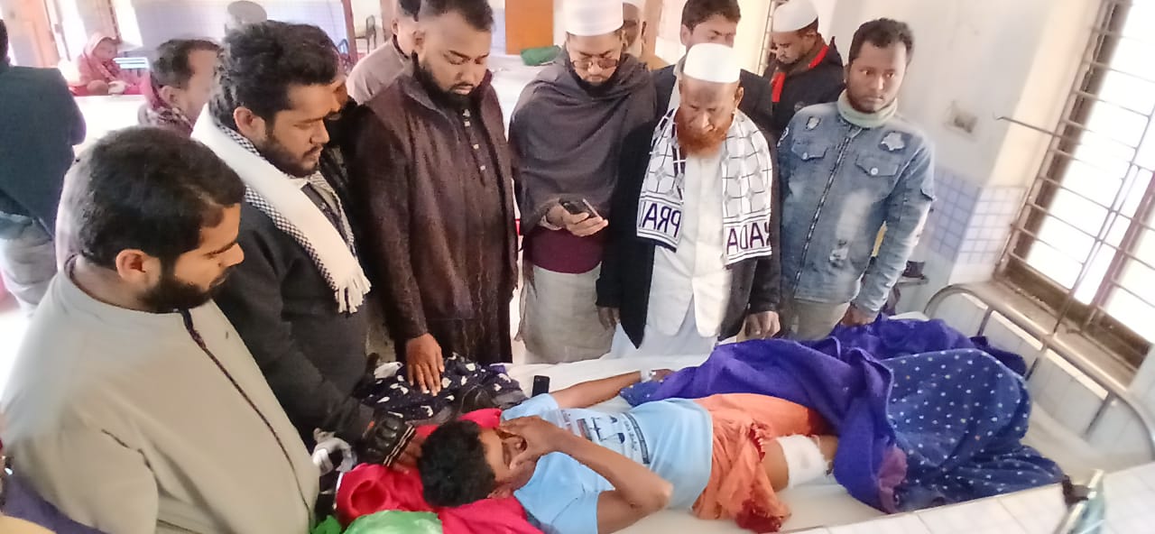 বাউফলে জামায়াত কর্মী অপহরণ করে কুপিয়ে জখমের অভিযোগ