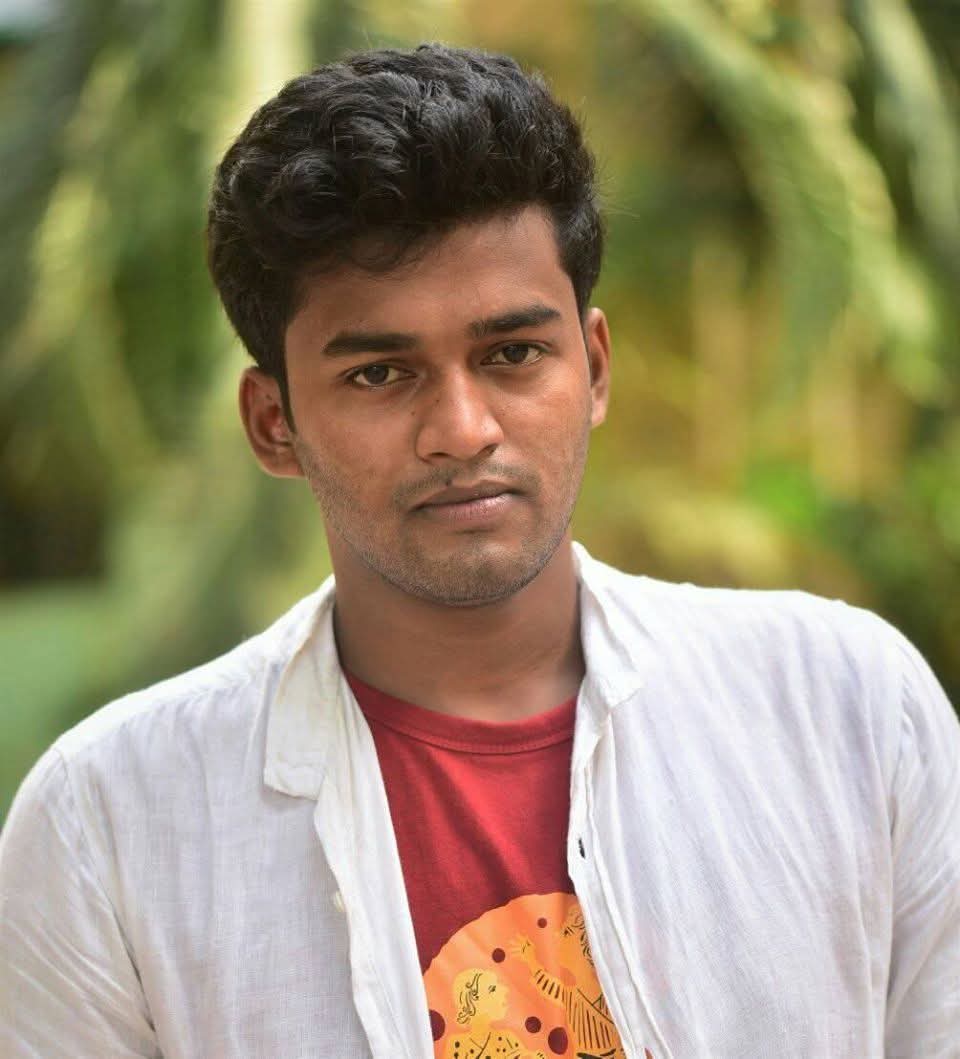 পুরান ঢাকায় জবি শিক্ষার্থীর ঝুলন্ত মরদেহ উদ্ধার