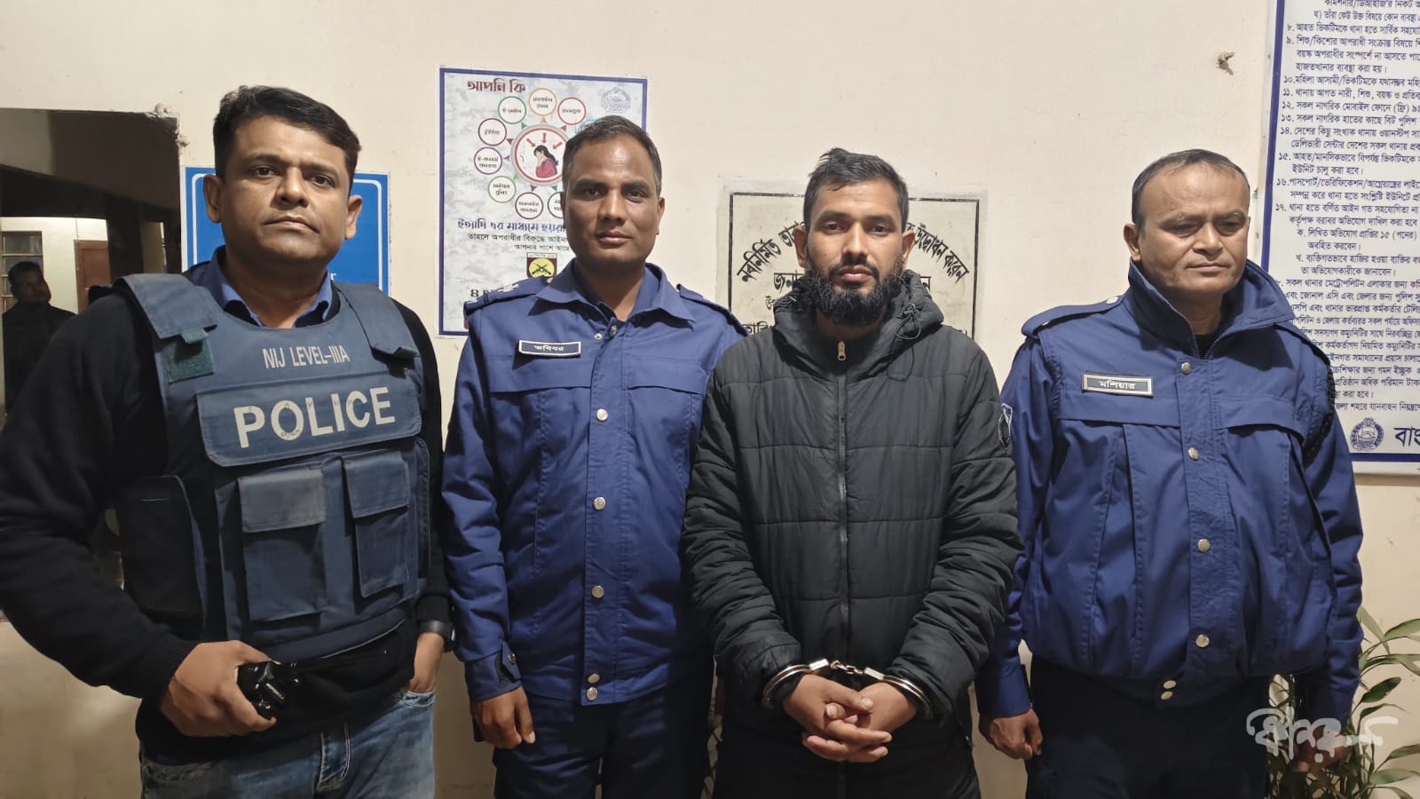 তারাগঞ্জে থানার জোড়া খুন মামলার আসামি ঢাকায় গ্রেফতার
