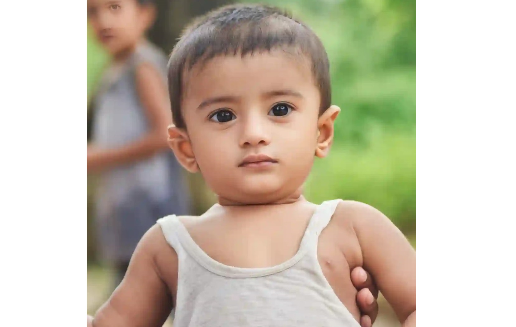 মিরসরাইয়ের পারিবারিক দ্বন্দ্বকে কেন্দ্র করে আব্দুল্লাহ নামে ৩ বছরের শিশুকে আছাড় মেরে হত্যার অভিযোগ