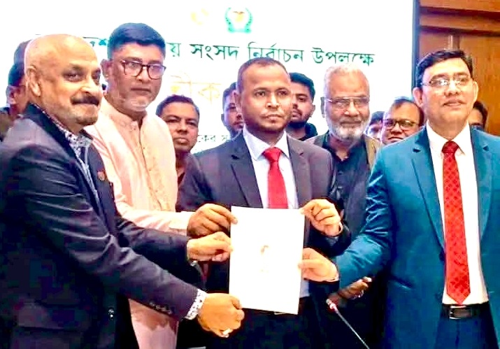 নিষিদ্ধ মোটরসাইকেল মিছিল, থাকবে না পোস্টার