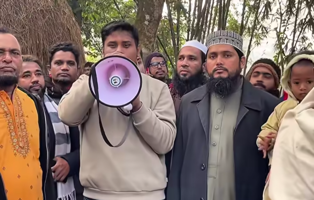 দেবিদ্বারে ভারতীয় আগ্রাসন বিরোধী পদযাত্রায় অংশ নেন হাসনাত আবদুল্লাহ