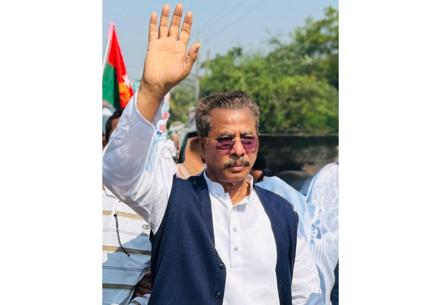 বাকেরগঞ্জ উপজেলা সহ দেশবাসীকে ইংরেজি নতুন বছরের শুভেচ্ছা জানিয়েছেন বীর মুক্তিযোদ্ধা জননেতা আবুল হোসেন খান!