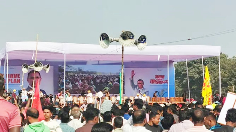 ময়মনসিংহে বিএনপির নির্বাচনী জনসভায় মানুষের ঢল