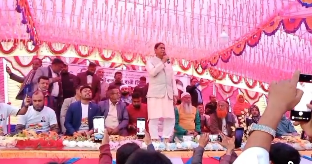 মান্দায় নির্বাচনী জন সভায় ডা: টিপু ৩১ দফা বাস্তবায়নে বিএনপিকে সরকার গঠনের সুযোগ দিতে হবে