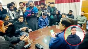 ‘আমরা থানা পুড়িয়েছি, এসআই সন্তোষকে জ্বালিয়ে দিয়েছিলাম’, ওসিকে ছাত্রনেতার হুমকি