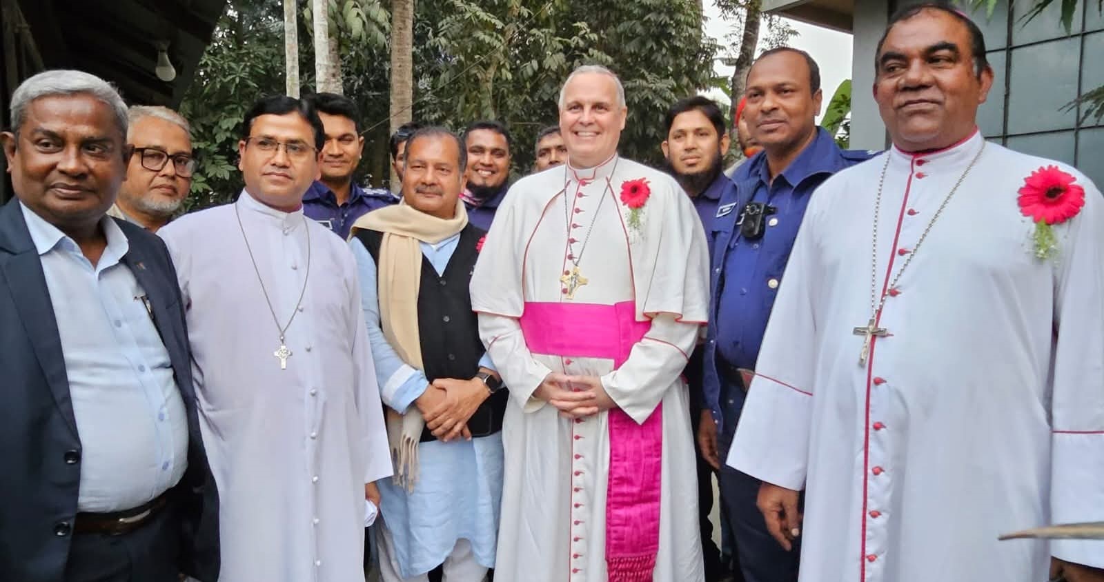 গৌরনদী ক্যাথলিক চার্চ পরিদর্শনে ভ্যাটিকান সিটির রাষ্ট্রদূত