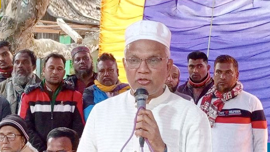 ঘোড়াঘাটে দেশনেত্রীর অসমাপ্ত কাজ ও গণতন্ত্র পুনারুদ্ধারে শপথ নিতে হবে : জাহিদ হোসেন