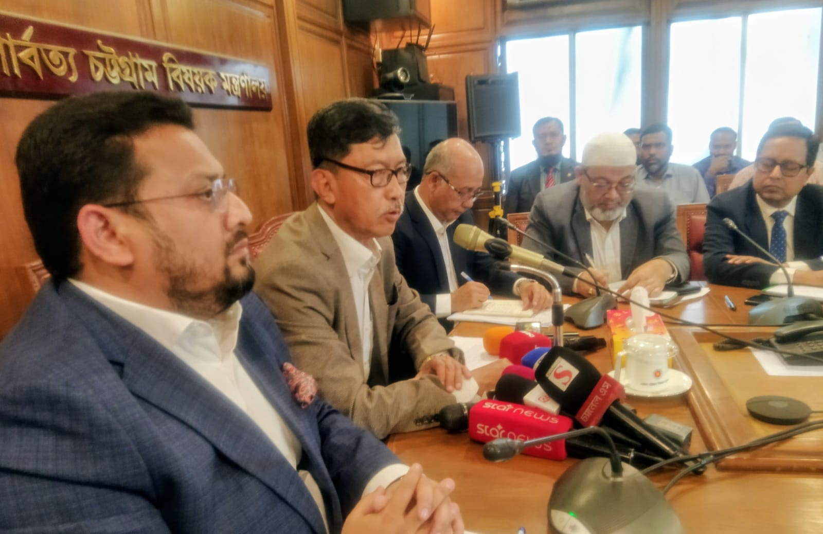 পাহাড়ে উন্নয়নের গতি বাড়াতে পার্বত্য মন্ত্রীর ১৮০ দিনের কর্মচ্যালেঞ্জ