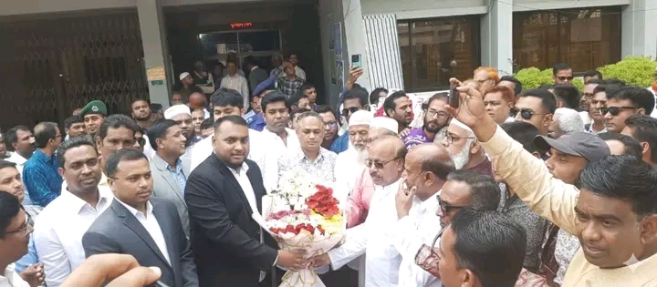 আত্রাইয়ে নবনির্বাচিত সংসদ সদস্যের সাথে উপজেলা দপ্তর প্রধানদের মতবিনিময়