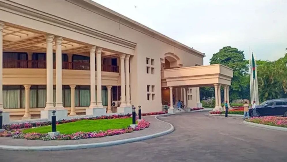 কোথায় উঠবেন নতুন প্রধানমন্ত্রী?
