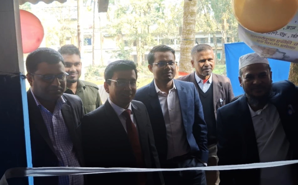 গৌরনদীতে ঘরোয়া হোটেল ও হস্তশিল্প সেন্টারের উদ্বোধন