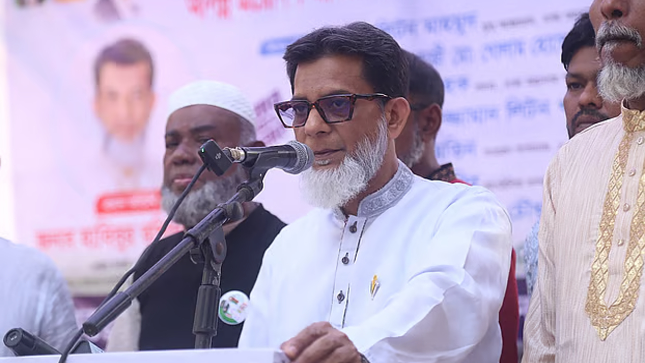 প্রতিমন্ত্রী হিসেবে শপথ নিলেন হাবিবুর রশিদ