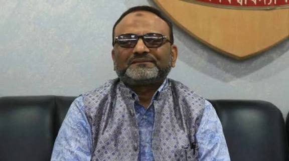 পদত্যাগ করলেন ঢাবি ভিসি অধ্যাপক নিয়াজ আহমদ খান