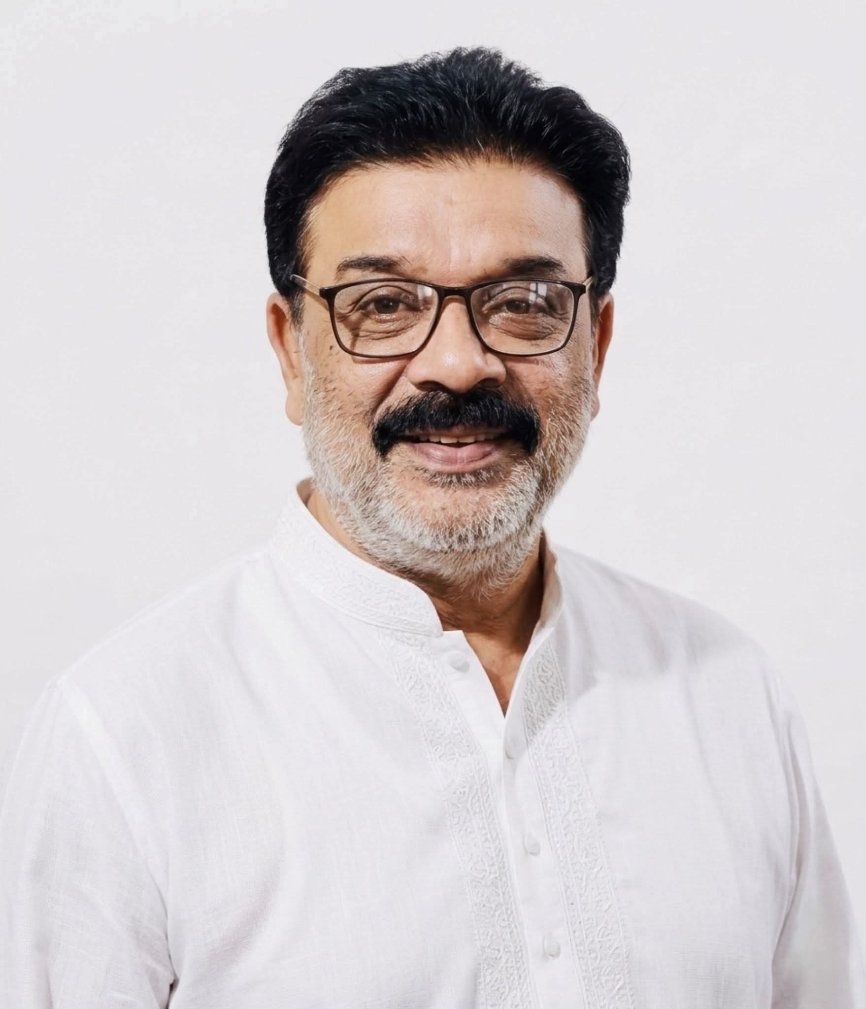 পবিত্র ঈদুল ফিতরকে ঘিরে সম্প্রীতি ও মানবিকতার বার্তা: বাকেরগঞ্জে মোহাম্মদ নাসির উদ্দিন জমাদ্দার