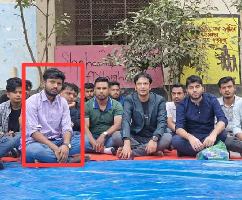 ‎বাংলাদেশের খবরের সাংবাদিককে প্রকাশ্যে মারধর করলেন ছাত্র দলনেতা জয়