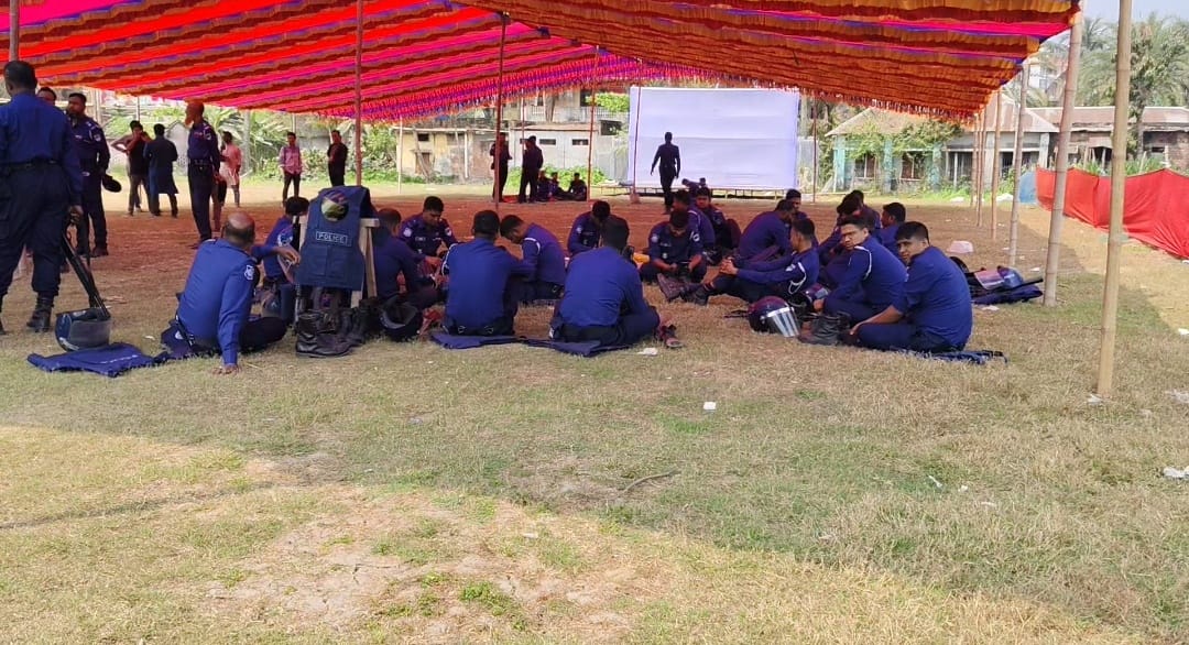 কালীগঞ্জে স্বতন্ত্র প্রার্থীর ইফতার মাহফিলে ১৪৪ ধারা জারি