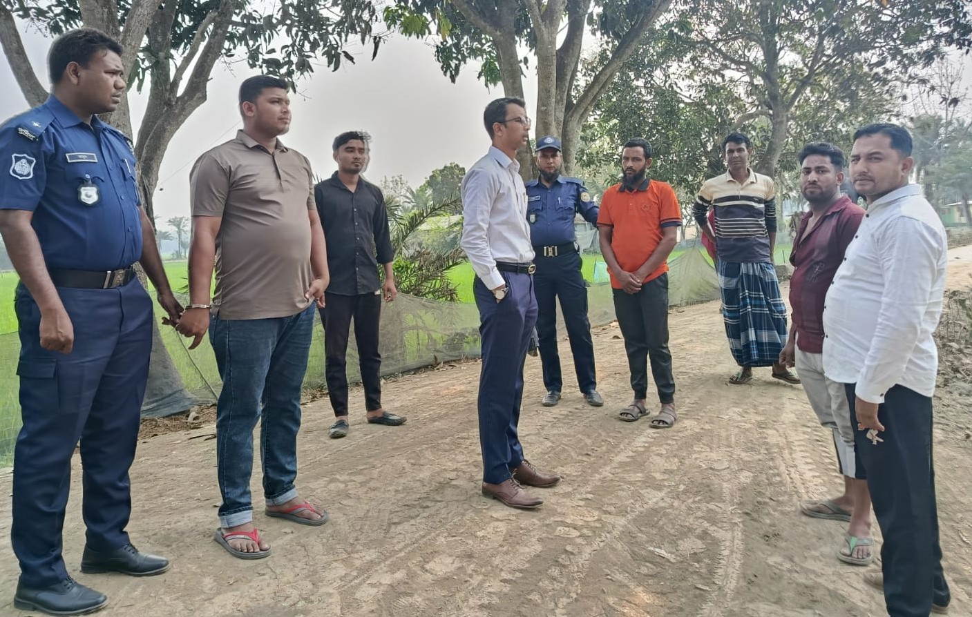 কালীগঞ্জে মাটি কাটাসহ ৫ মামলায় ৫৫ হাজার টাকা জরিমানা