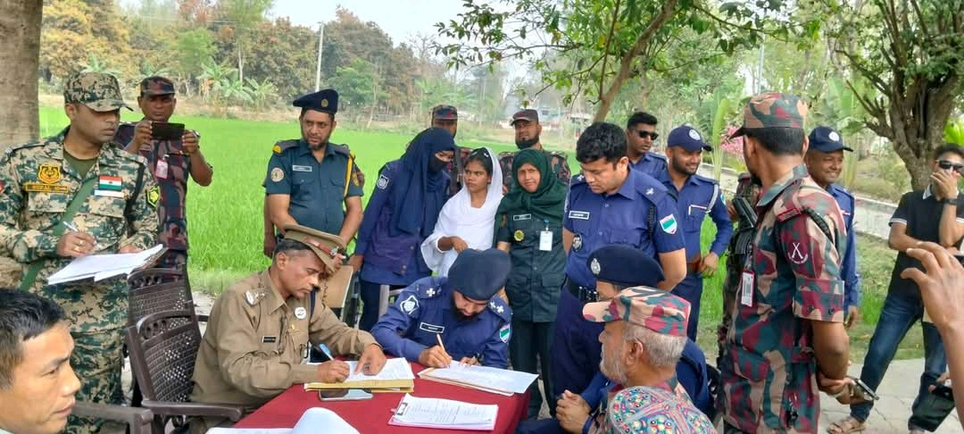 চুয়াডাঙ্গার দর্শনা সীমান্তে কারাভোগ শেষে ফিরে গেলেন ভারতীয় নাগরিক ফাল্গুনী রায়