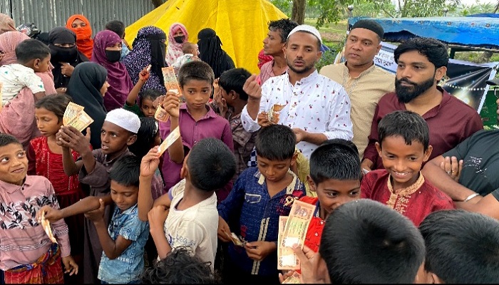 সন্দ্বীপে সুবিধাবঞ্চিত শিশুদের মাঝে ঈদ সেলামী বিতরণ