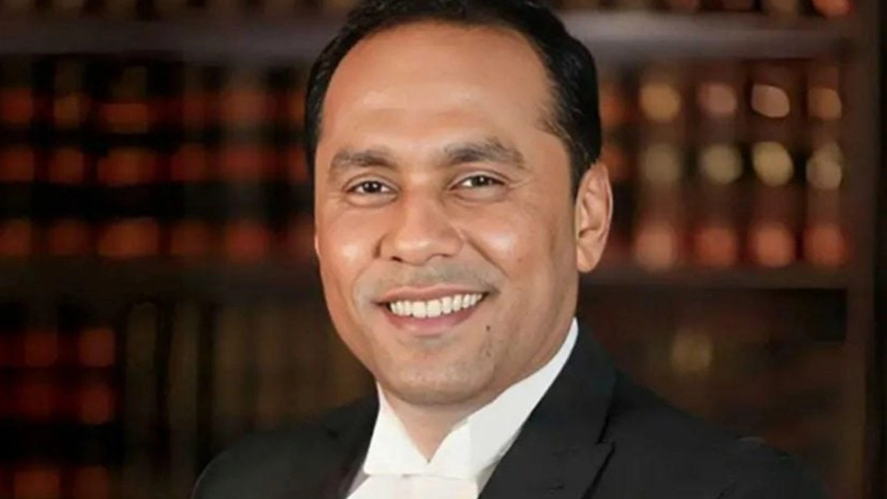 ডেপুটি স্পিকার হলেন কায়সার কামাল