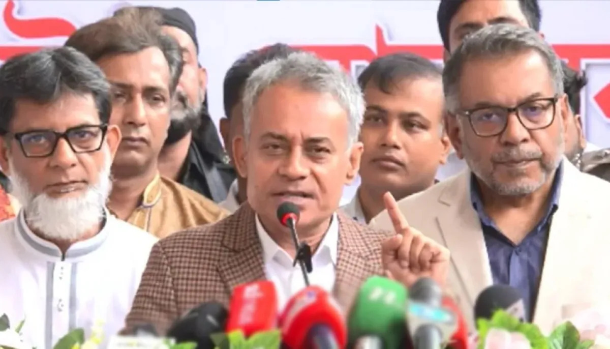 গণপরিবহণে ১৫ মার্চ থেকে পর্যাপ্ত জ্বালানি পাবে : সড়কমন্ত্রী