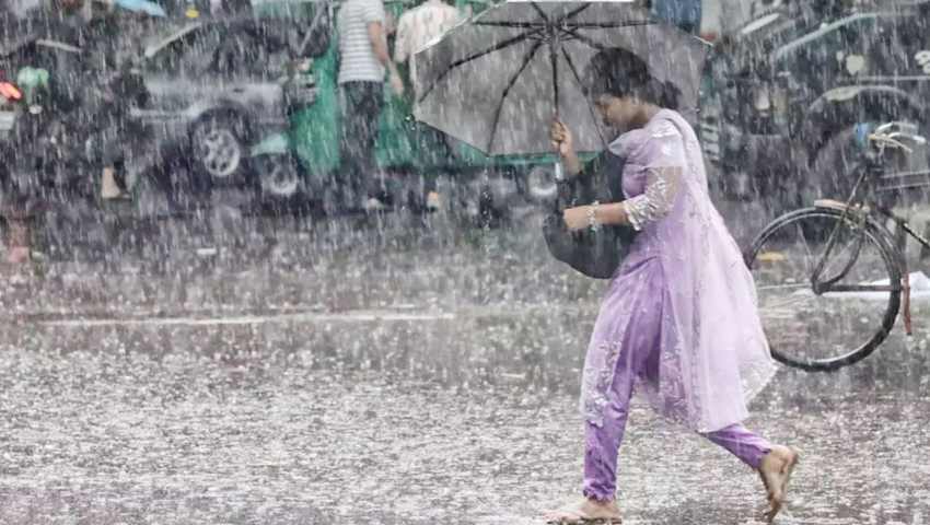 ধেয়ে আসছে বছরের প্রথম বৃষ্টিবলয় ‘গোধূলি’