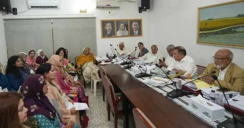 গভীর রাতে গুলশানে দাপ্তরিক কাজে তারেক রহমান