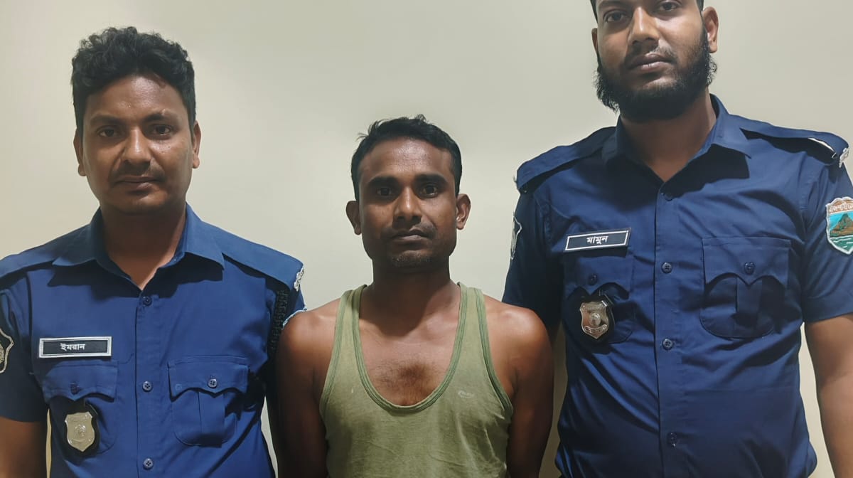 ধামইরহাটে শিশু ধর্ষণের অভিযোগে গ্রেফতার ১