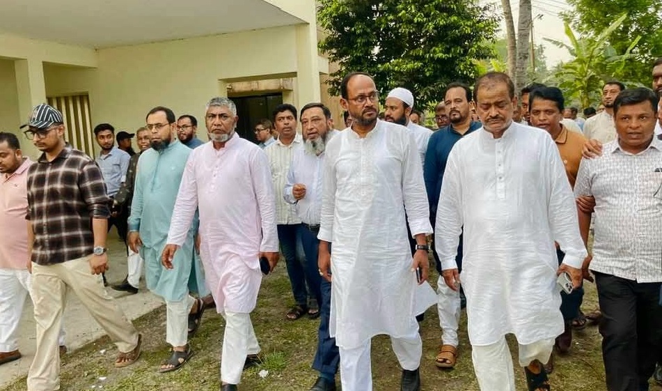 রায়পুর হ্যাচারিতে প্রতিমন্ত্রীর পরিদর্শন, আধুনিকায়নের তাগিদ