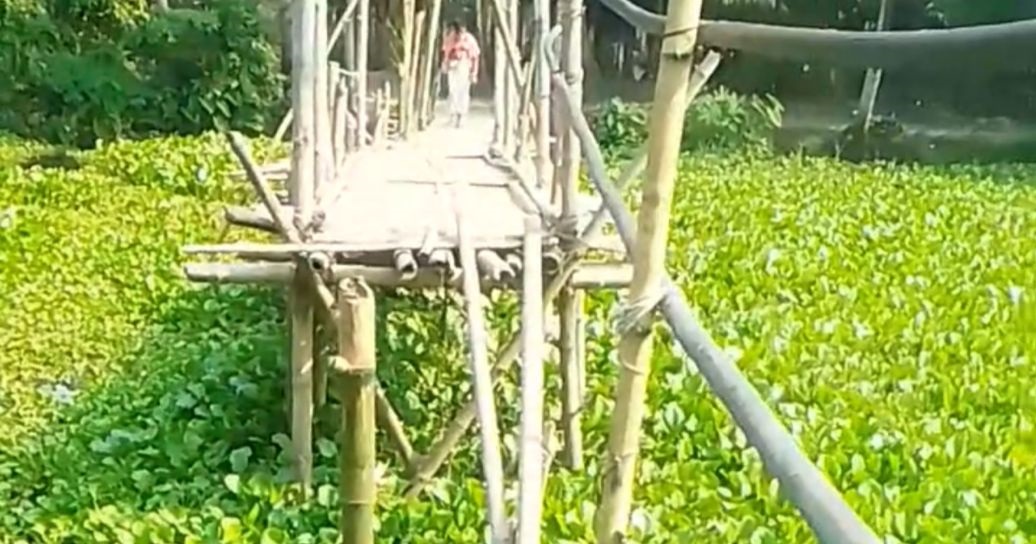 রায়পুরে একমাত্র সাঁকো ভাঙায় যাতায়াত বন্ধ, চরম দুর্ভোগ