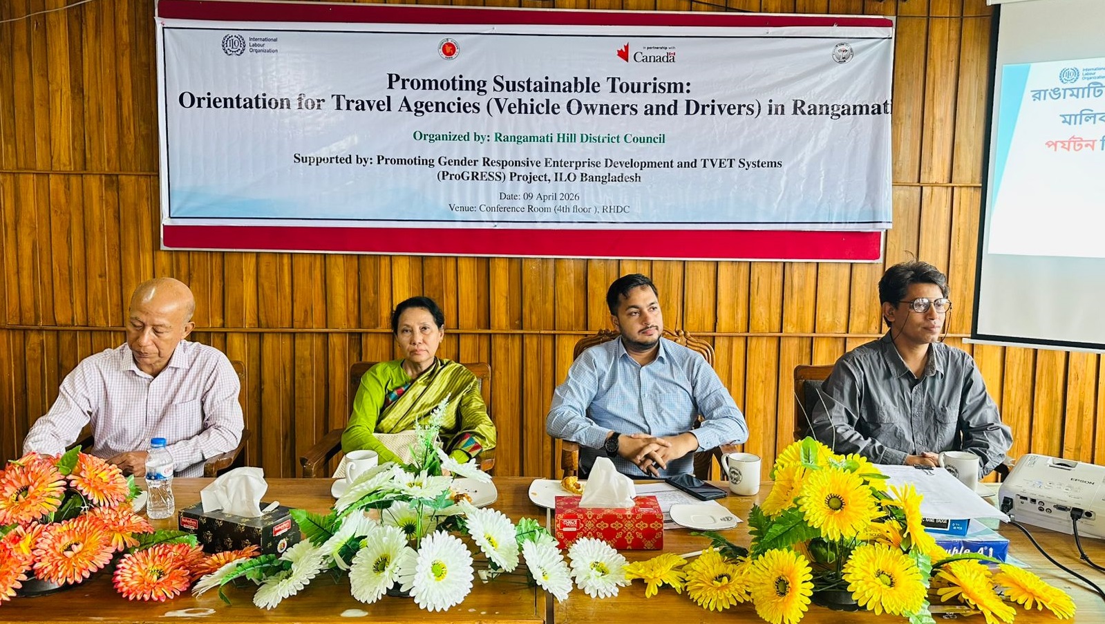 টেকসই পর্যটন নিশ্চিত করতে রাঙ্গামাটিতে চালক-মালিকদের সচেতনতা বৃদ্ধি
