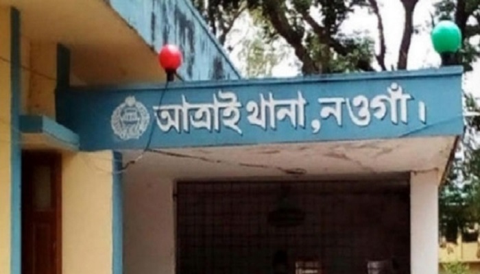 আত্রাইয়ে দোকান ঘরের সিঁদকেটে ৪ লাখ টাকার মালামাল চুরি